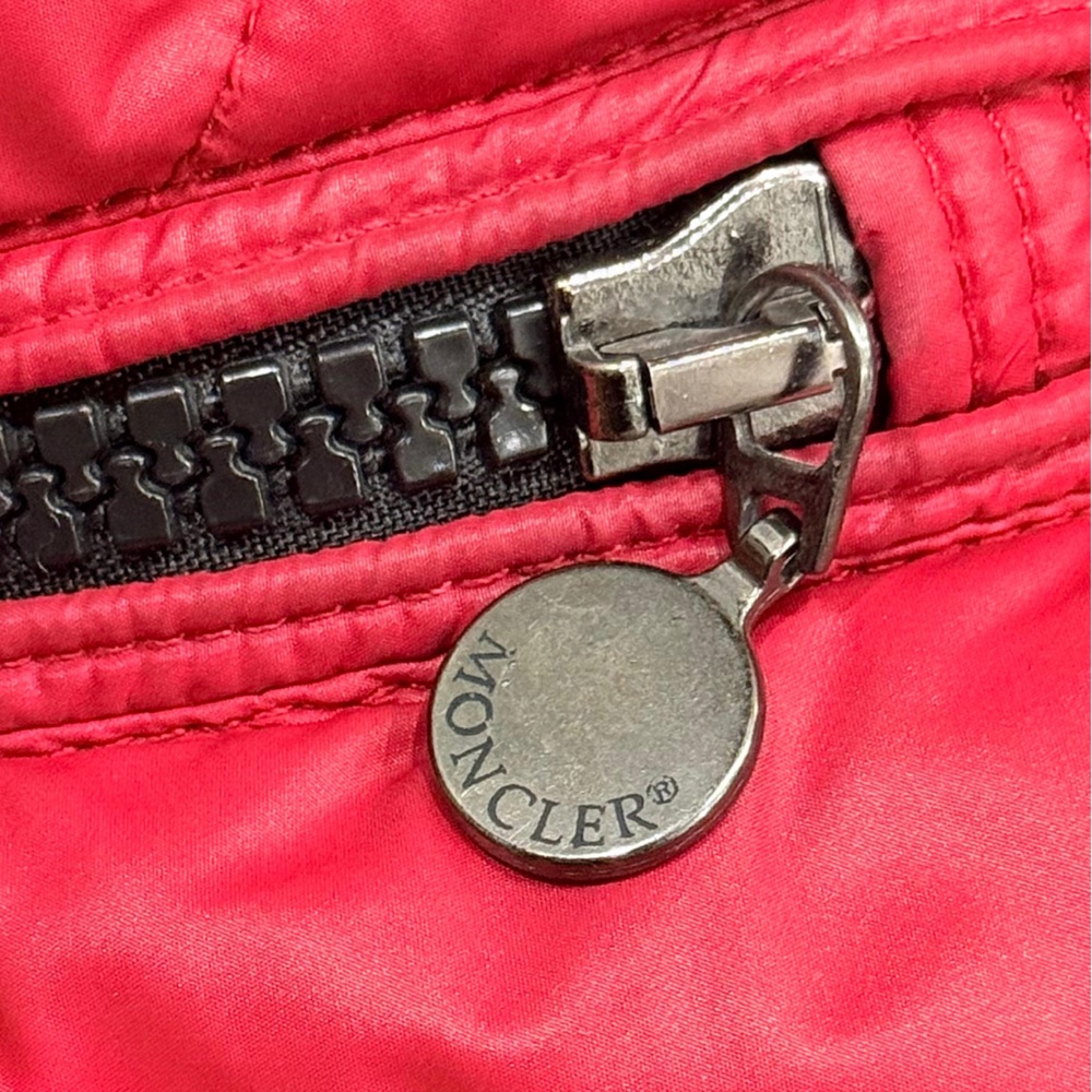 Moncler Authentic Women Red Down zipper Jacket Excellent conditions. - Picture 9 of 12
